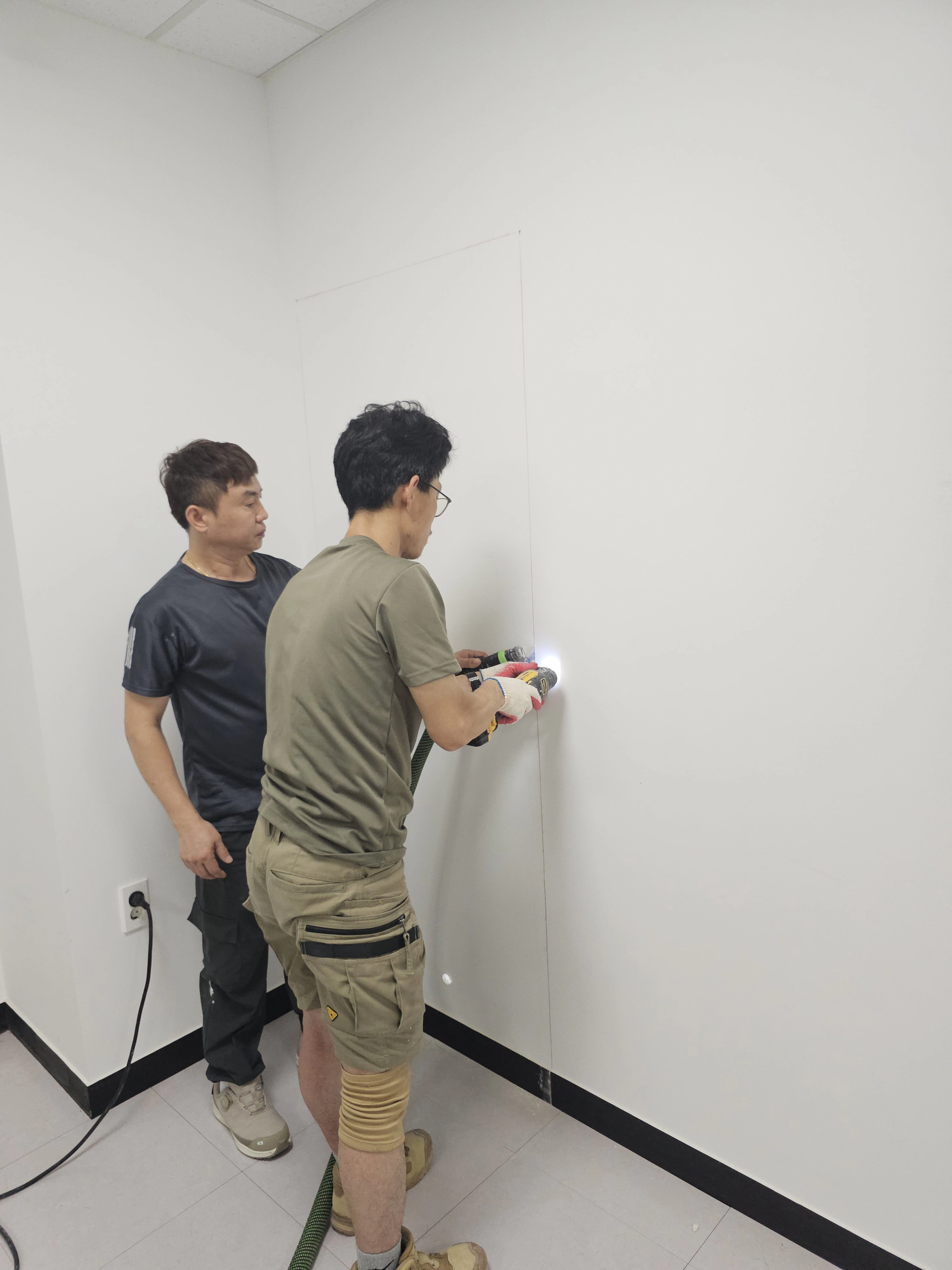 가벽 부분철거 현장사진